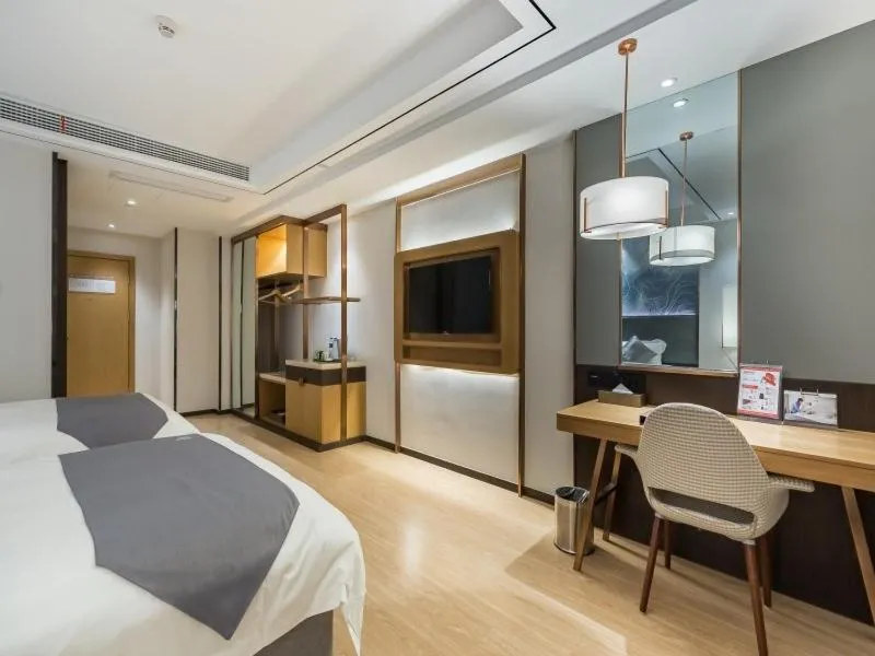 Bed in GYA Xuzhou High Speed Railway Station West Exit Station Hotel