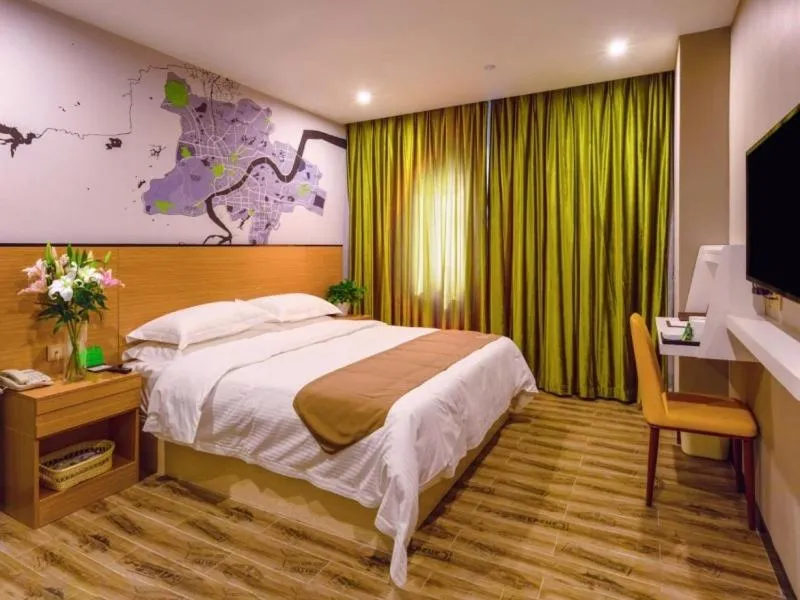 Vatica Hangzhou Xiasha Media College Hotel