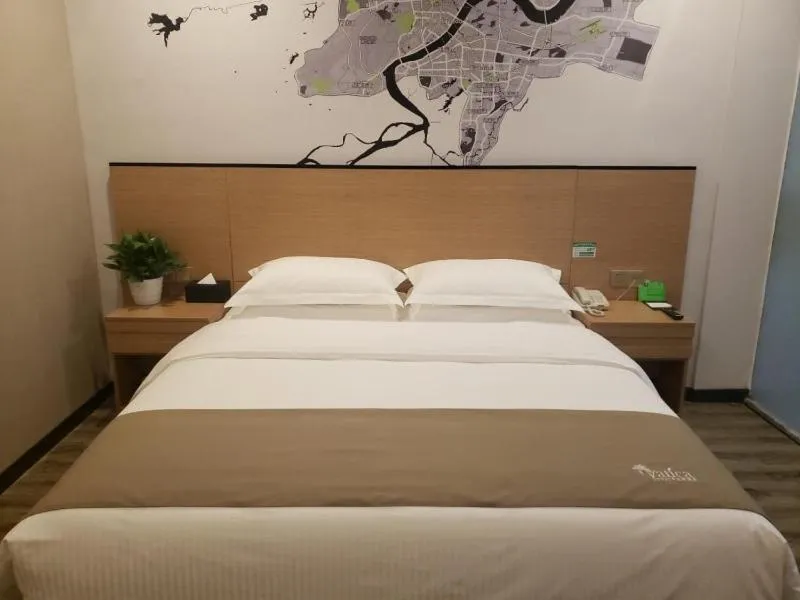 Vatica Hangzhou Xiasha Media College Hotel