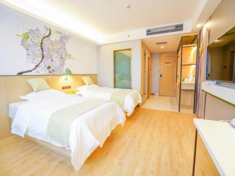 Bed in Vatica Kashgar Ancient city of Muir Hotel