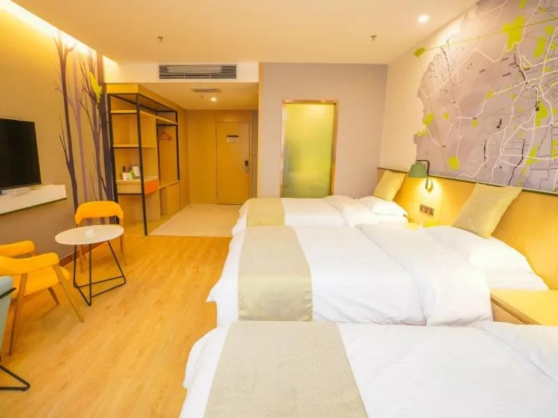 Bed in Vatica Kashgar Ancient city of Muir Hotel