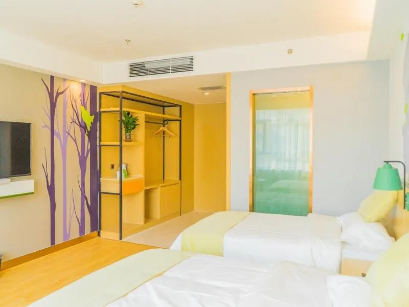 Bed in Vatica Kashgar Ancient city of Muir Hotel