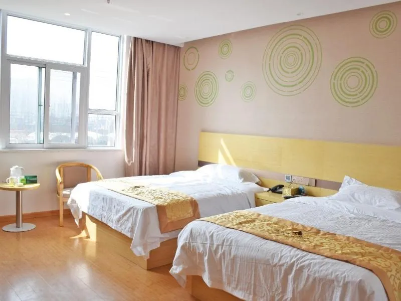 Bed in GreenTree Inn Suzhou Yongqiao District Nanxiang Hengtai City Business Hotel