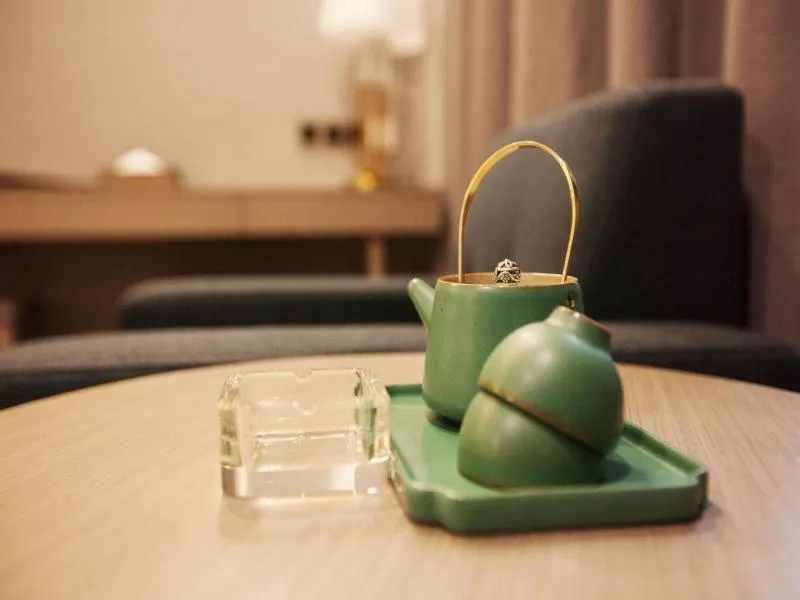 Gya Jiaxing Tongxiang City Century Avenue Hotel