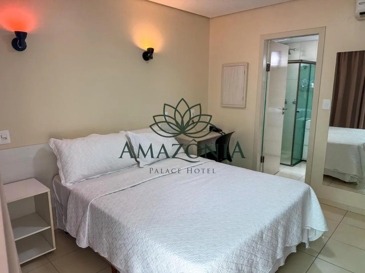 View (from property/room), Bed in Amazônia Palace Hotel