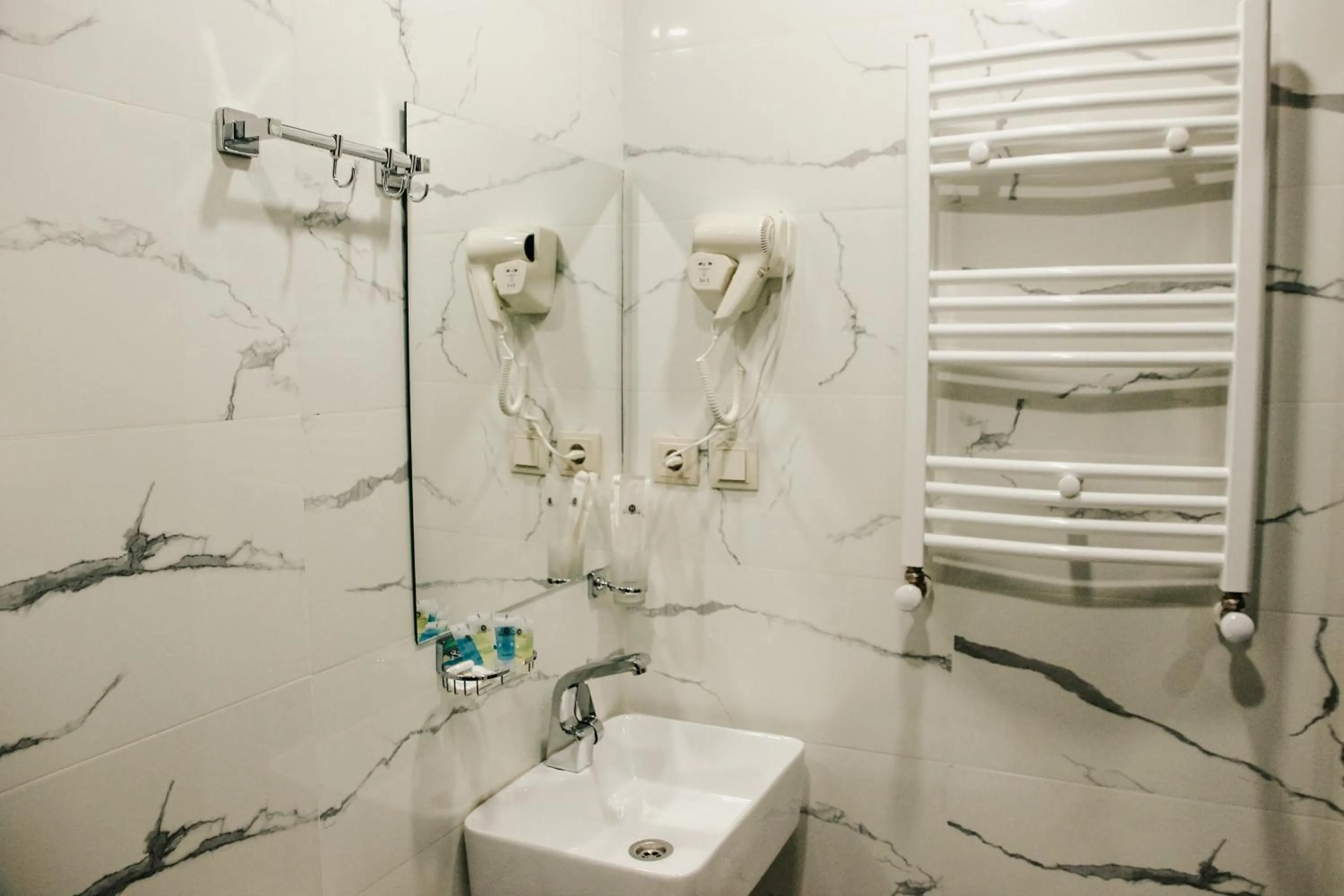 Bathroom in City Heart Hotel