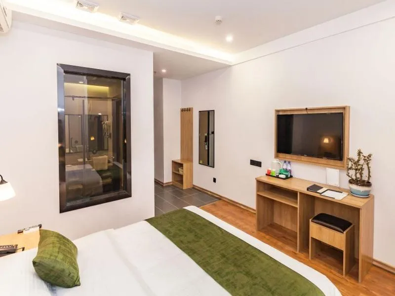 Bed in GreenTree Inn Dalian Airport New District Xinzhaizi Express Hotel