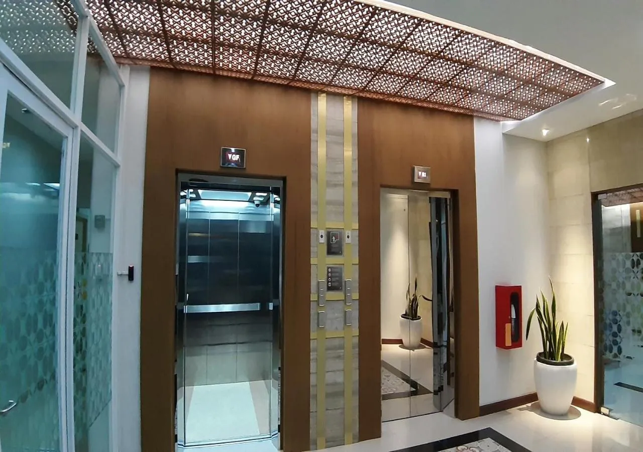 Facade/entrance in Apartemen Taman Melati Yogyakarta by ArFe Room