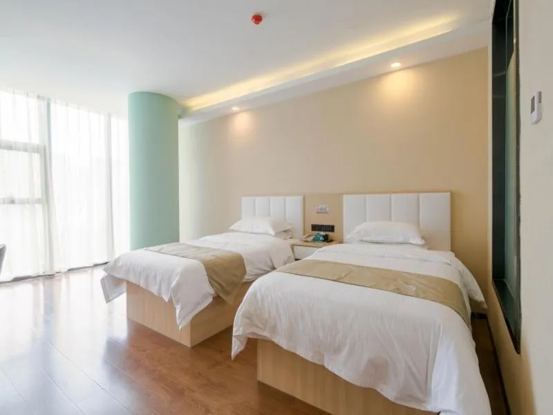 Bed in GreenTree Qindao Chengyang Zhengyang Middle Road Wanda Hotel