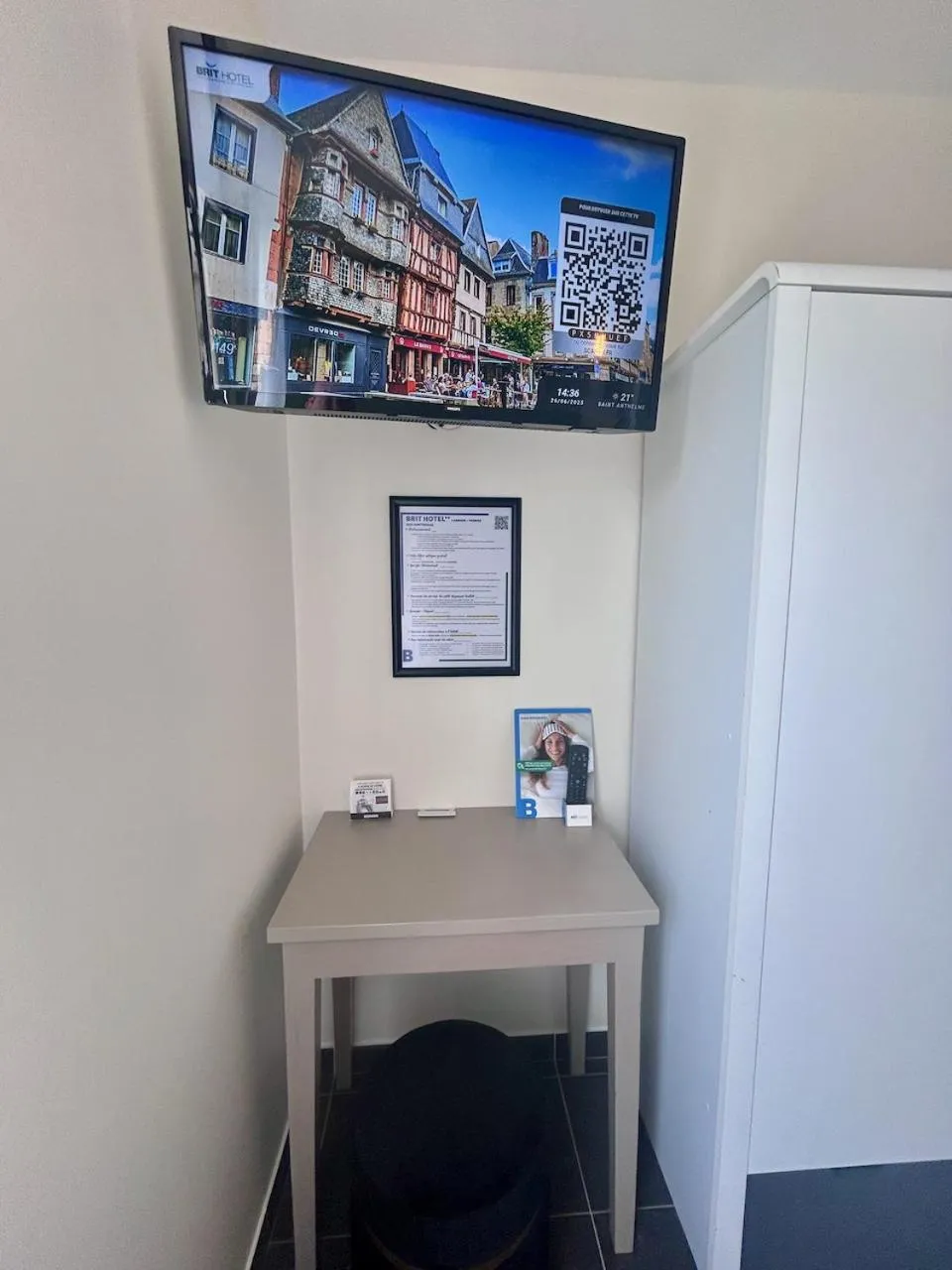 TV and multimedia in BRIT HOTEL Lannion-Perros Guirec