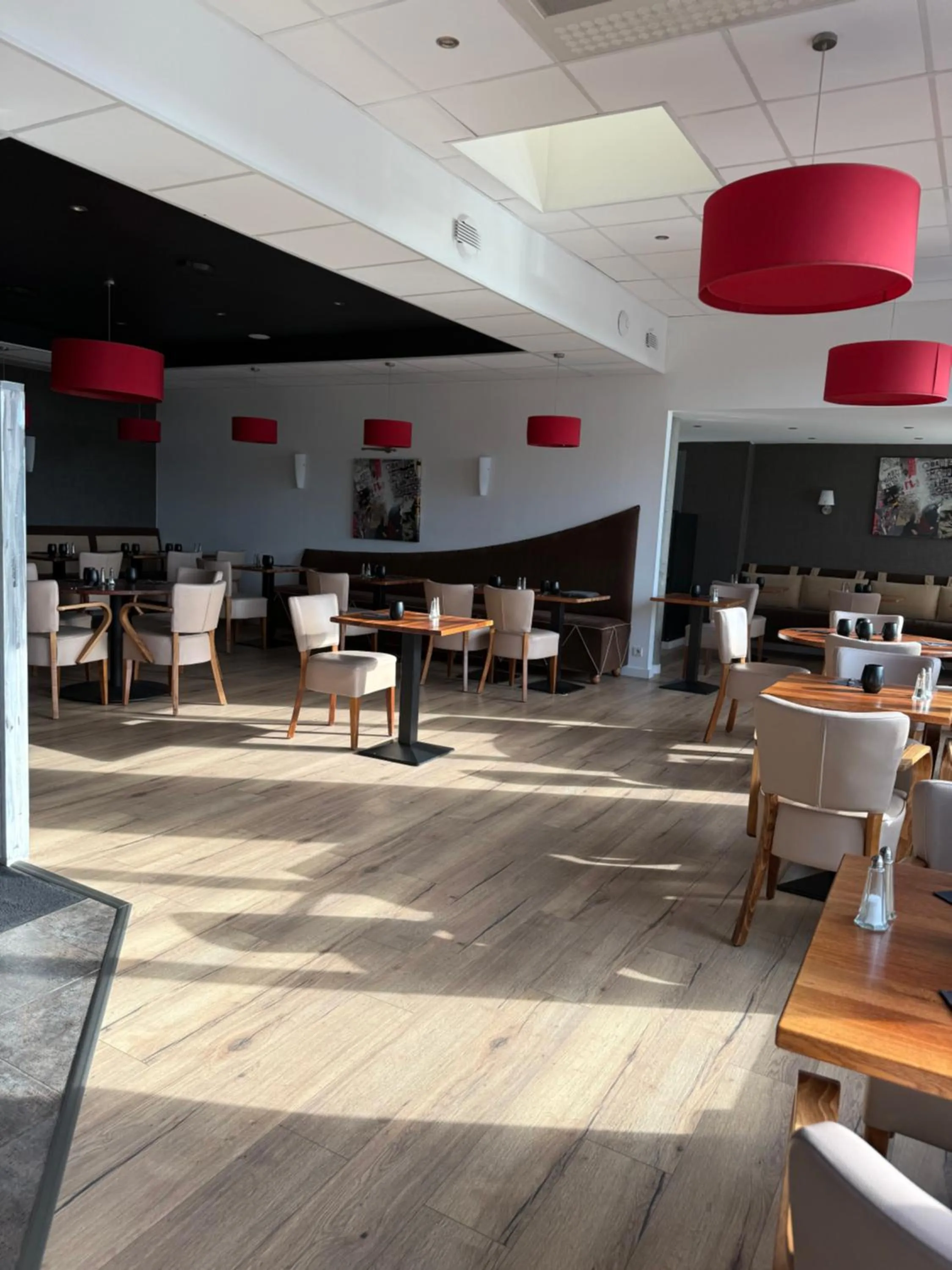 Restaurant/places to eat in BRIT HOTEL Lannion-Perros Guirec