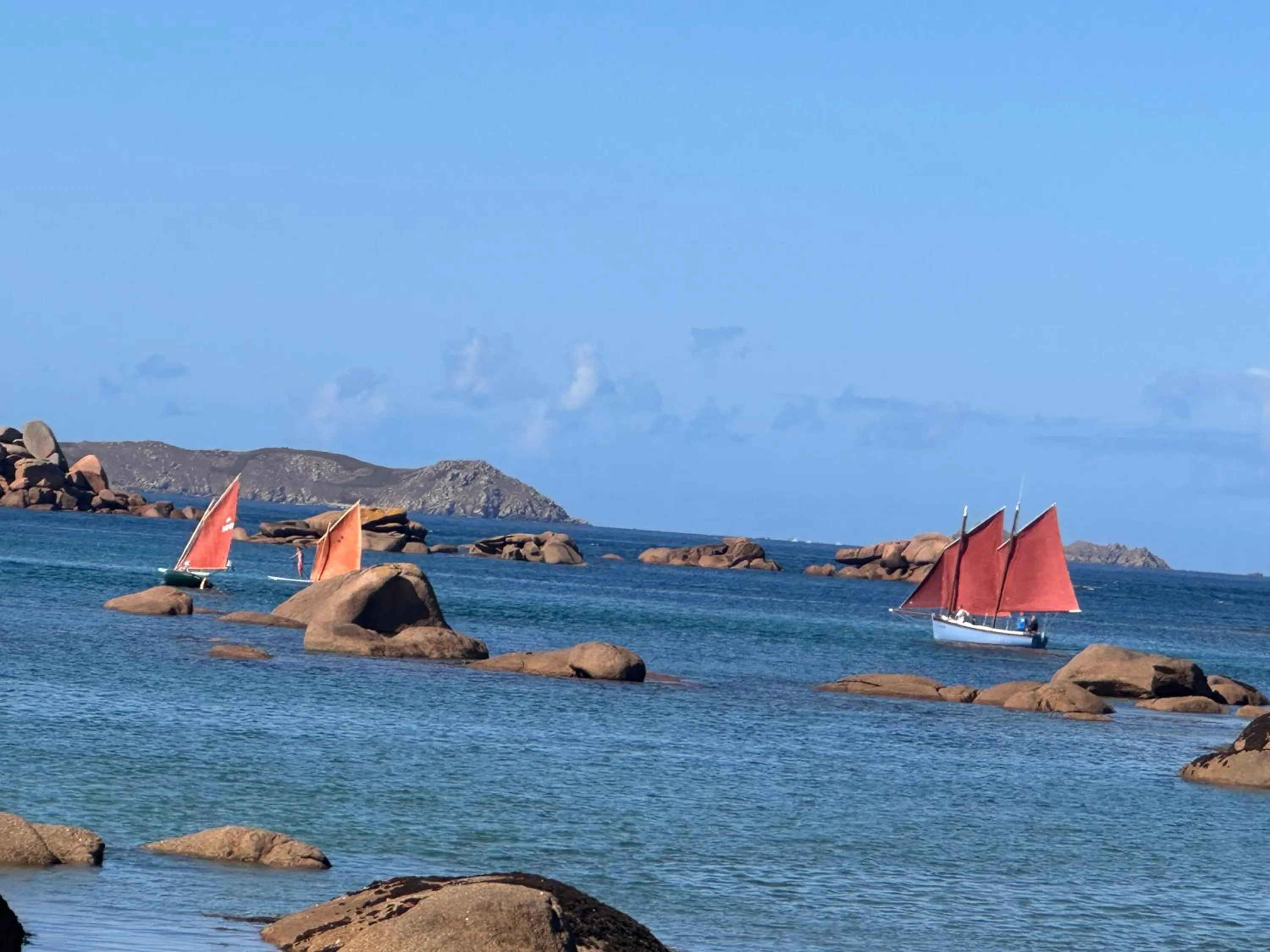 Nearby landmark in BRIT HOTEL Lannion-Perros Guirec