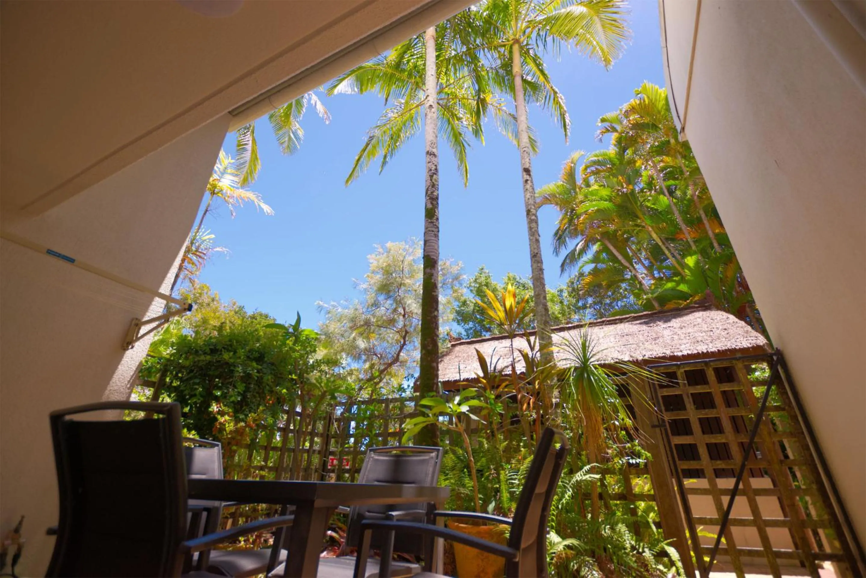 Patio in Raintrees Moffat Beach