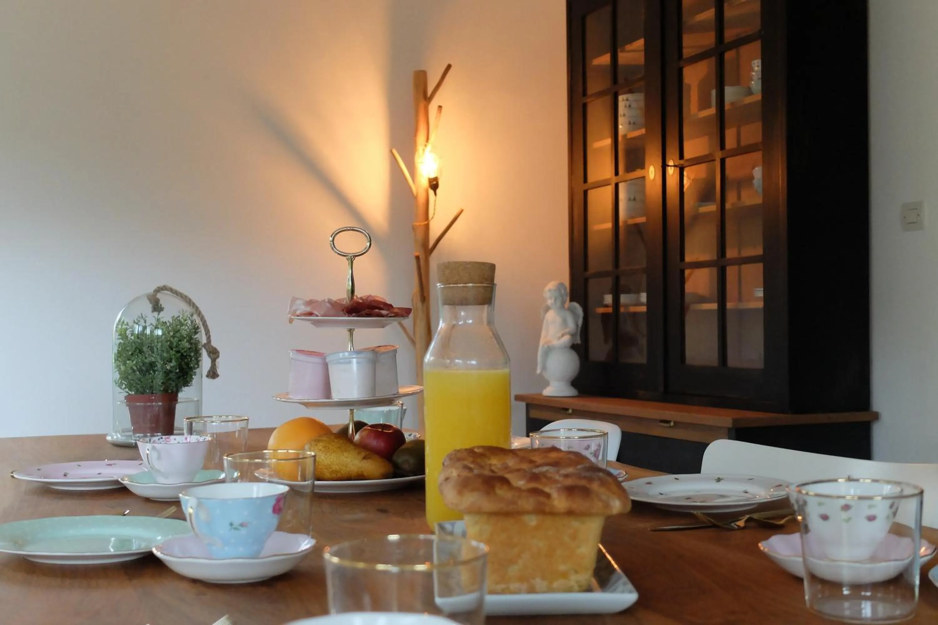 Breakfast in La Maison d'Ange