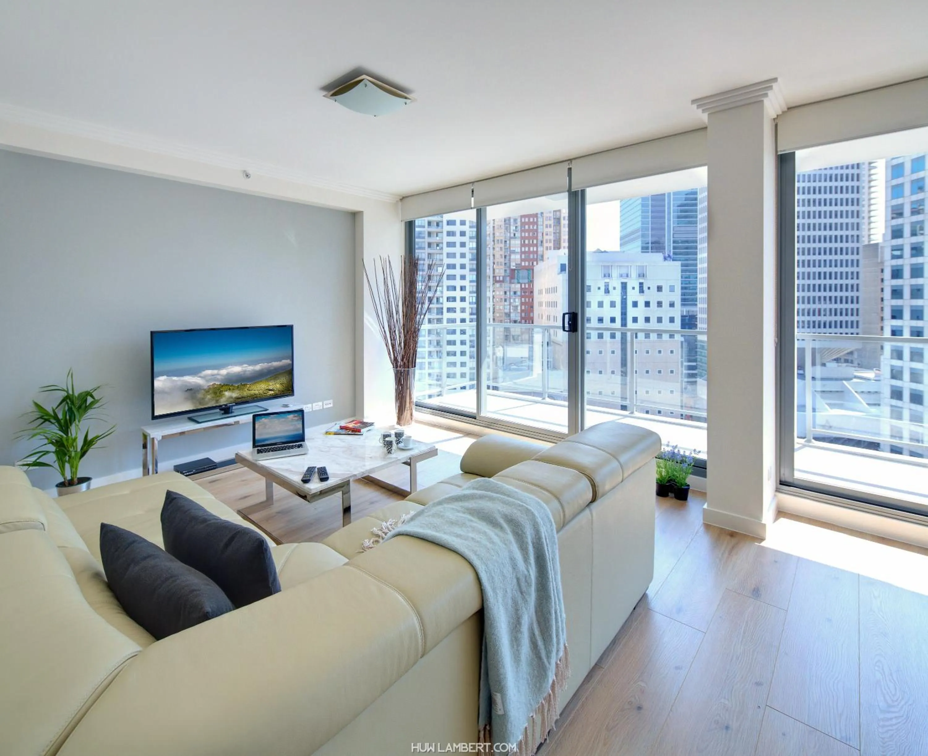 Living room in Zara Tower – Luxury Suites and Apartments