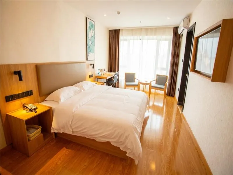 Bed in GreenTree Inn Qinzhou Qinzhou East Railway Station Hotel