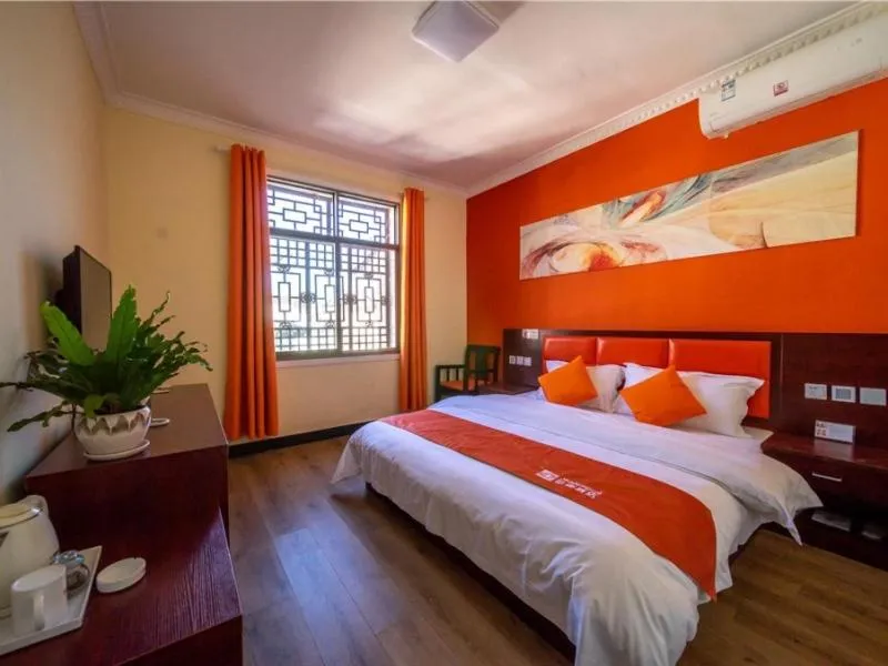 Bed in Shell Dali City Dali Ancient Town South Gate Hotel