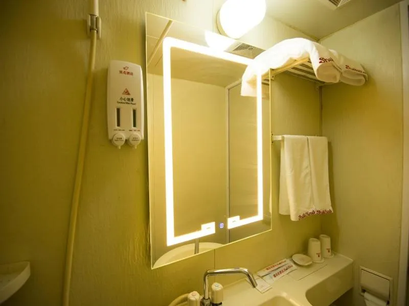 Shell Dingxi County Minzhou East Road Hotel