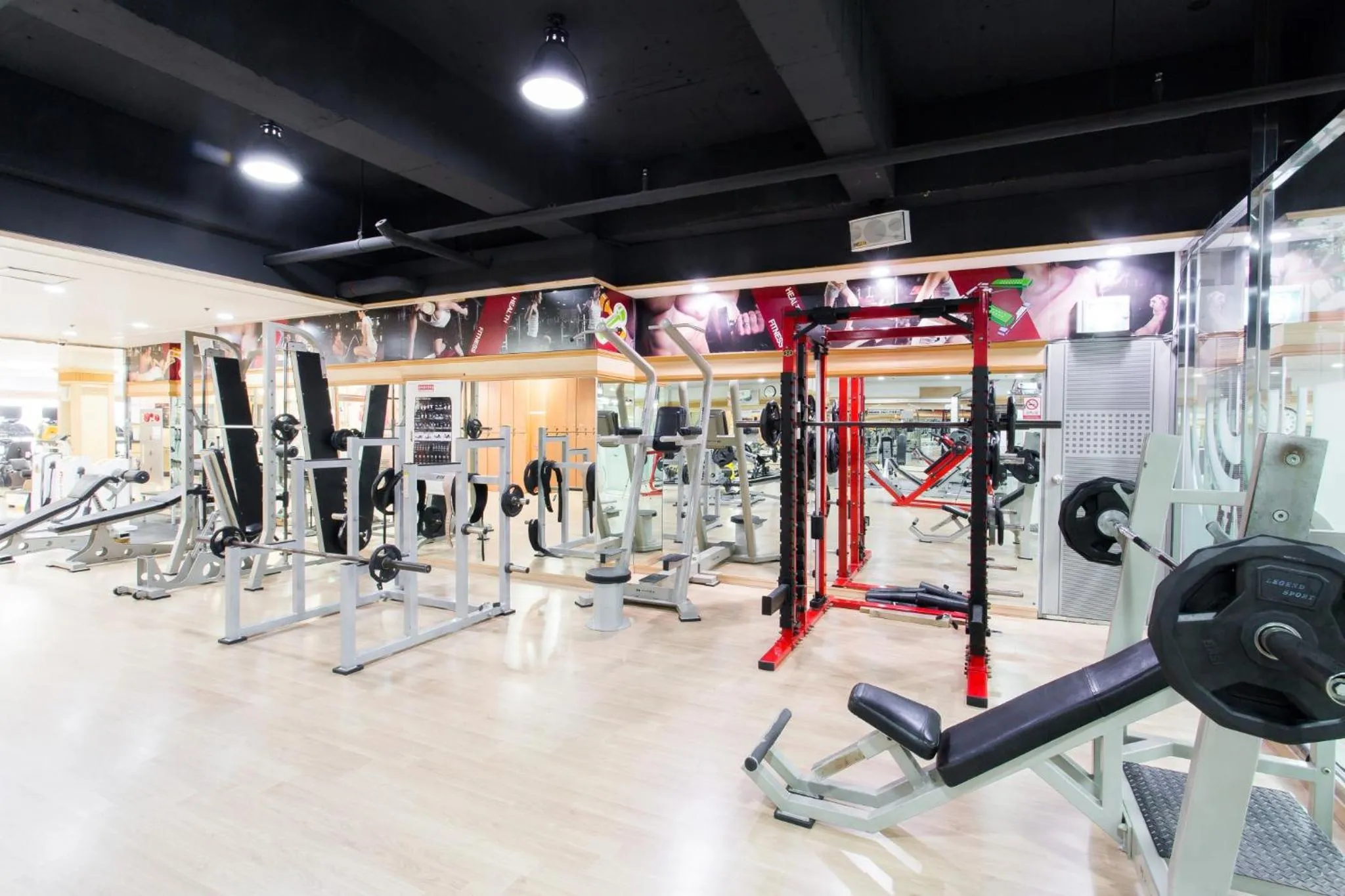 Fitness centre/facilities in Lamer Hotel