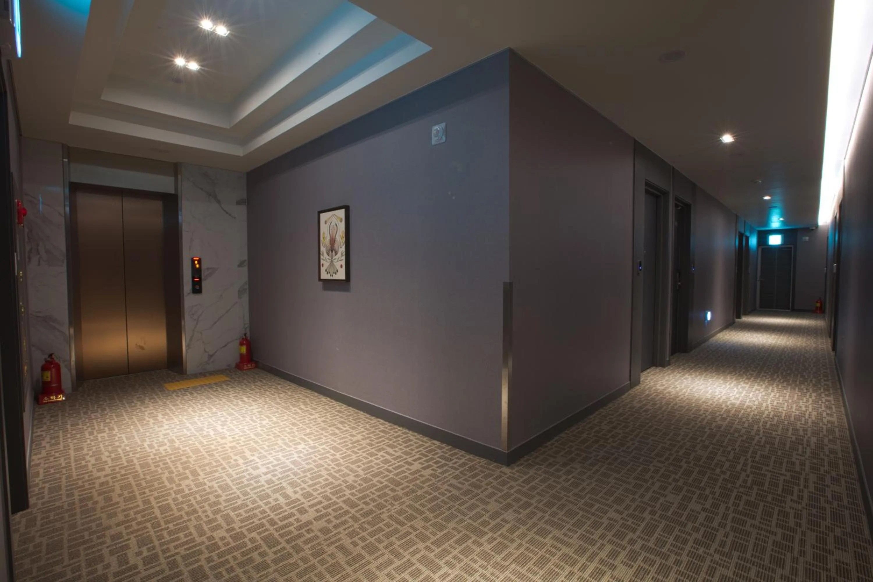 Area and facilities in Lamer Hotel