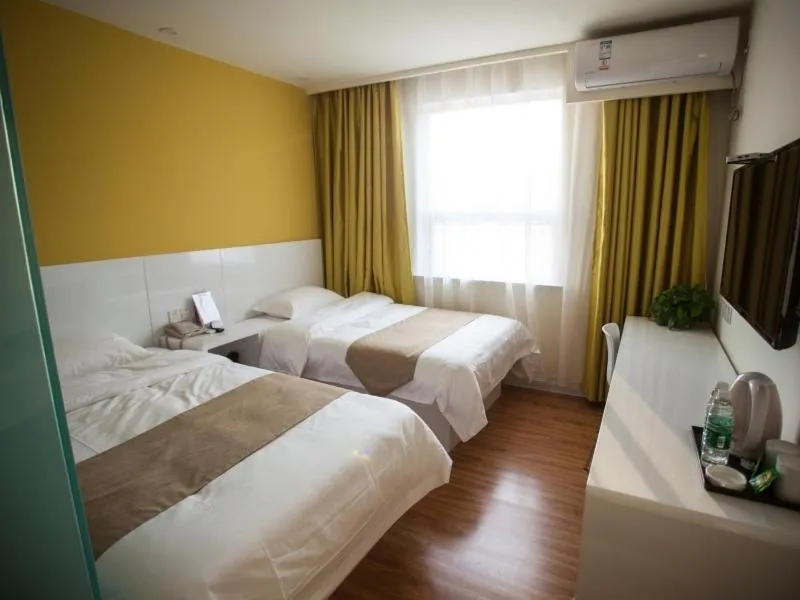 Bed in Shell Zaozhuang Taierzhuang Ancient City Battle Memorial Hotel