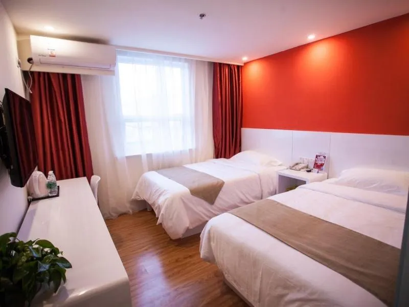 Bed in Shell Zaozhuang Taierzhuang Ancient City Battle Memorial Hotel