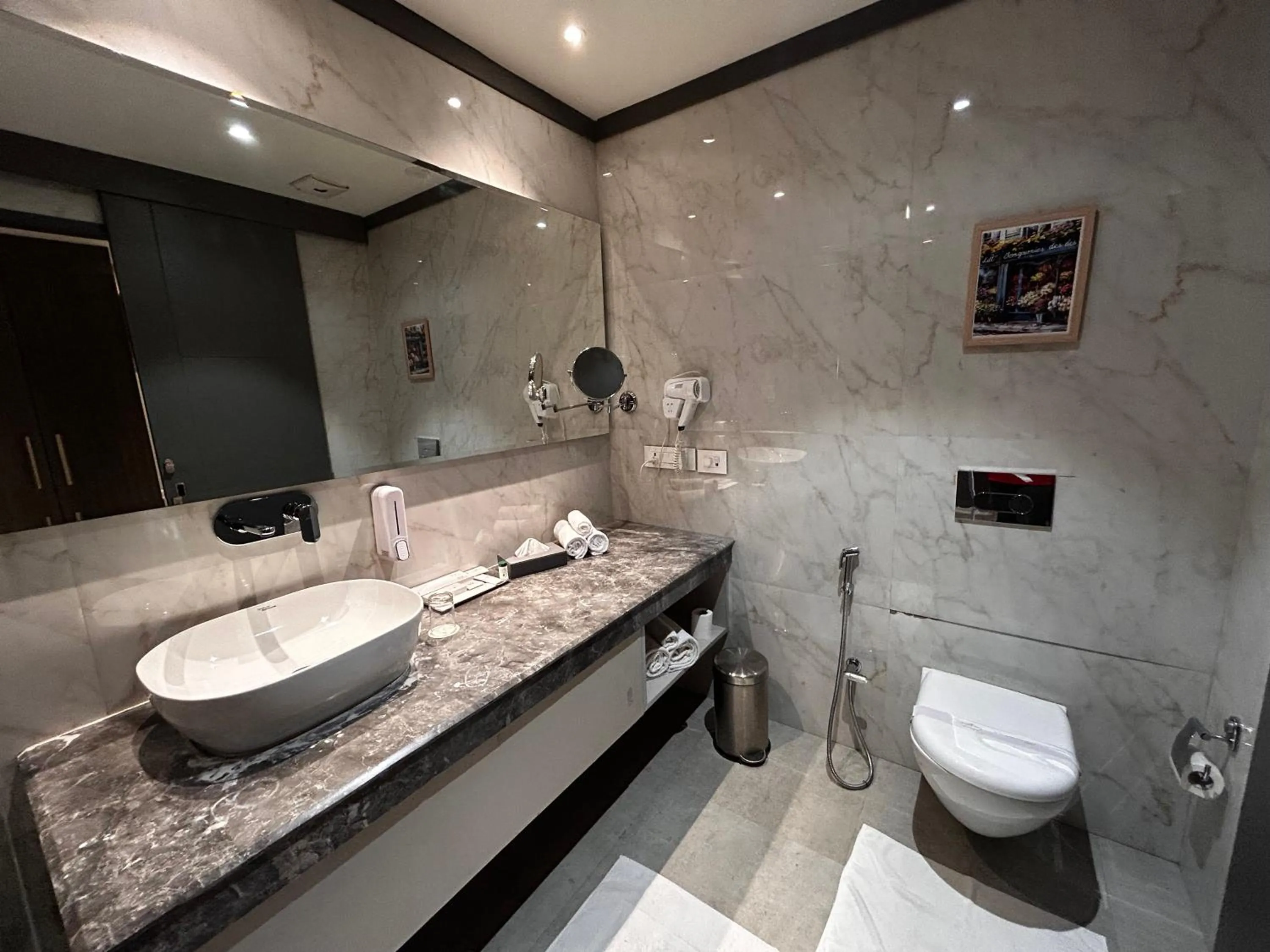 Bathroom in Vaydantaa - Luxury Boutique Hotel Mussoorie