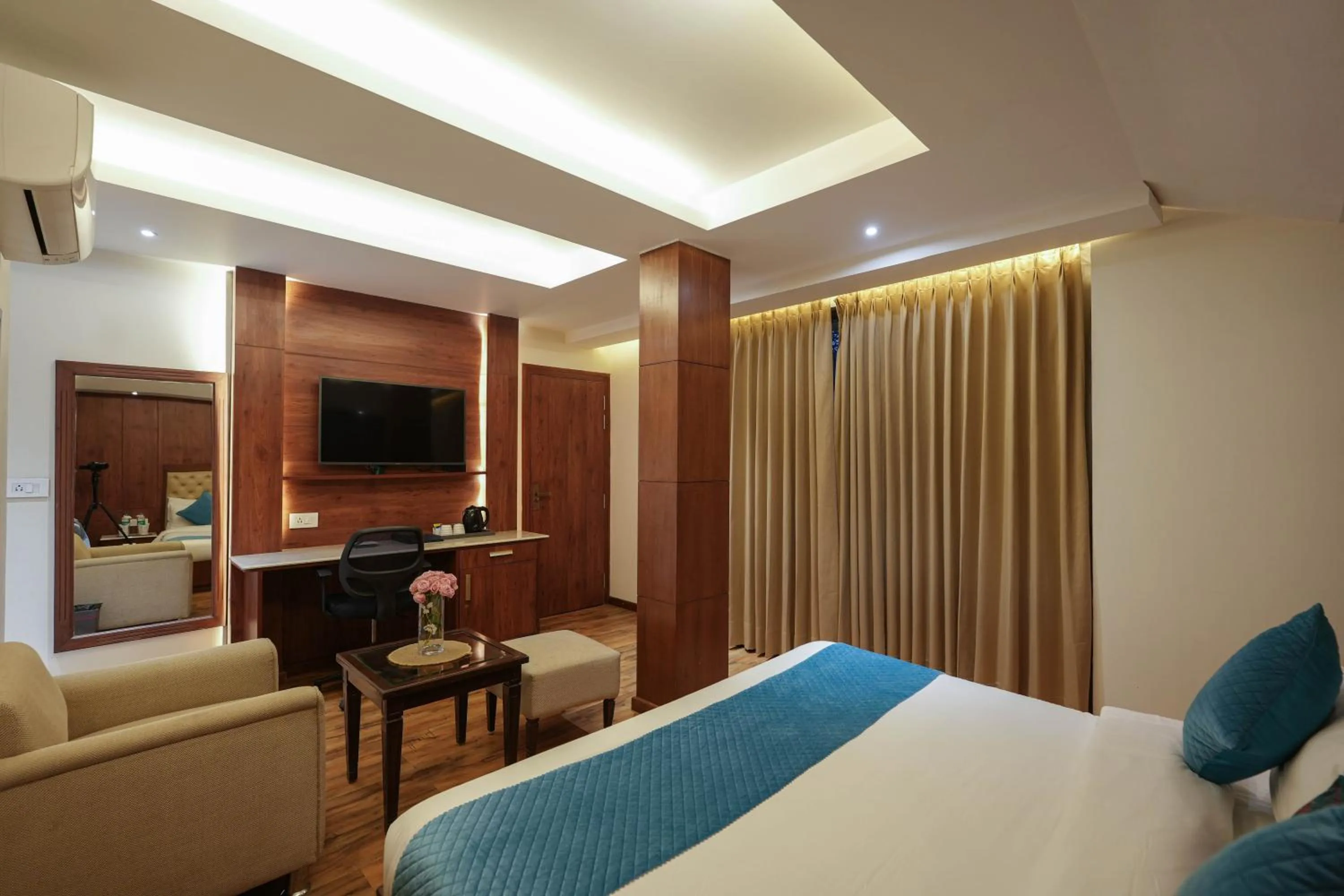 Bedroom, Bed in Vaydantaa - Luxury Boutique Hotel Mussoorie