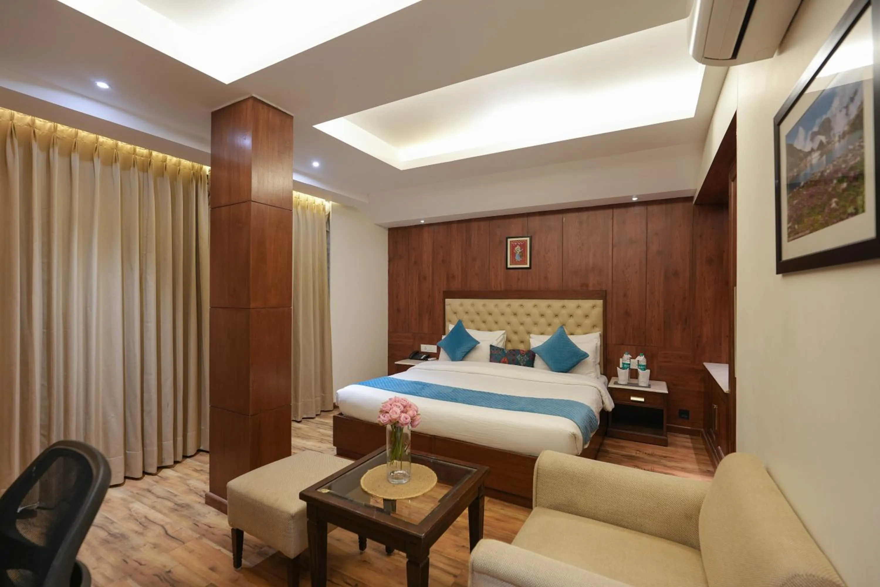 Bedroom, Bed in Vaydantaa - Luxury Boutique Hotel Mussoorie