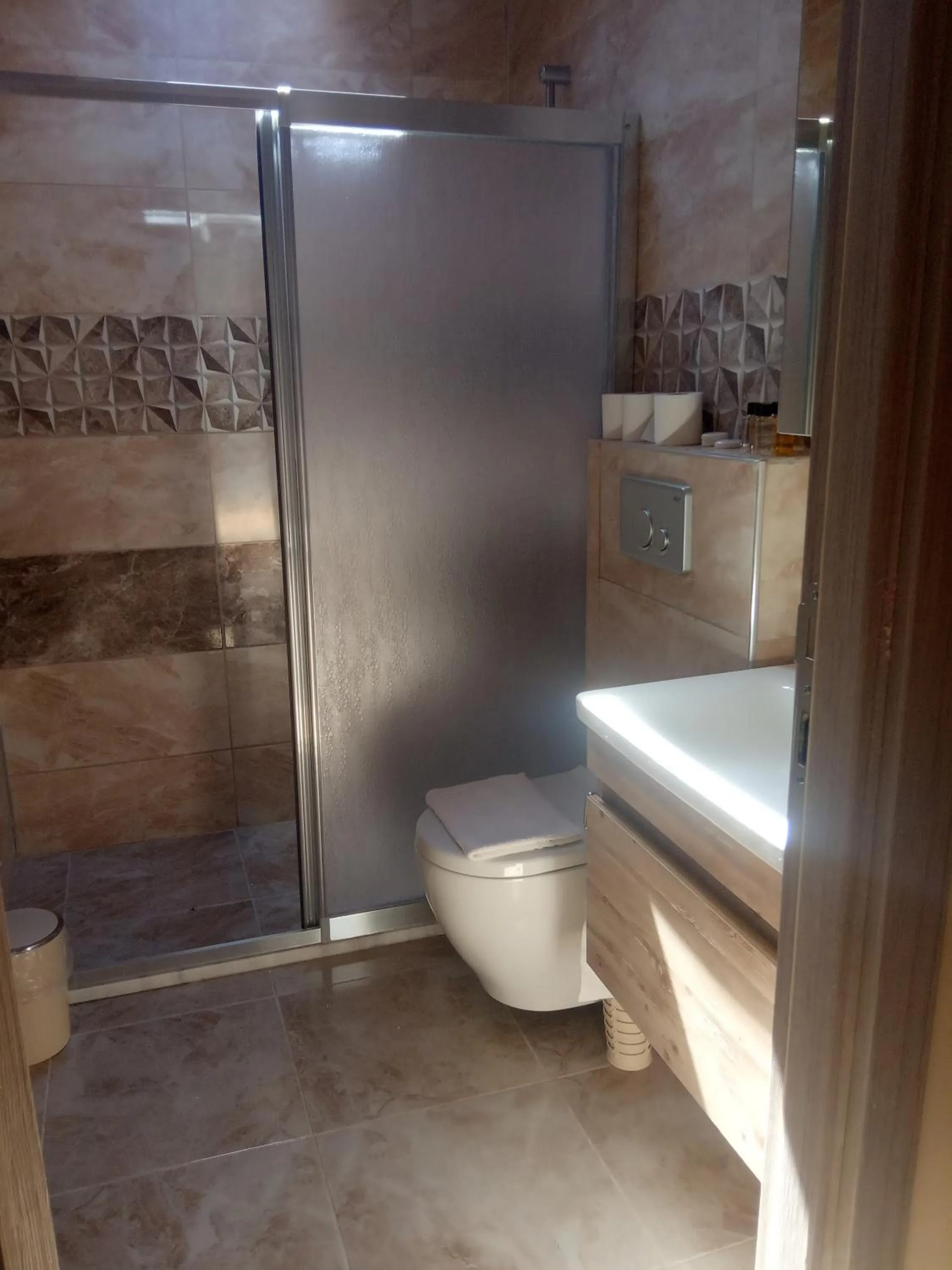 Bathroom in Dove Apart Hotel