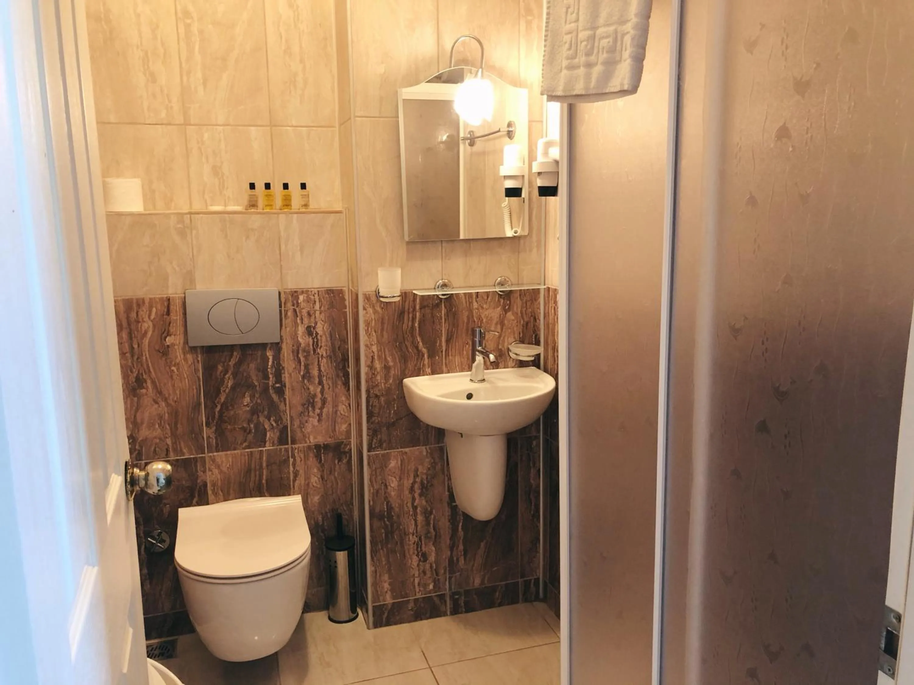 Bathroom in Dove Apart Hotel