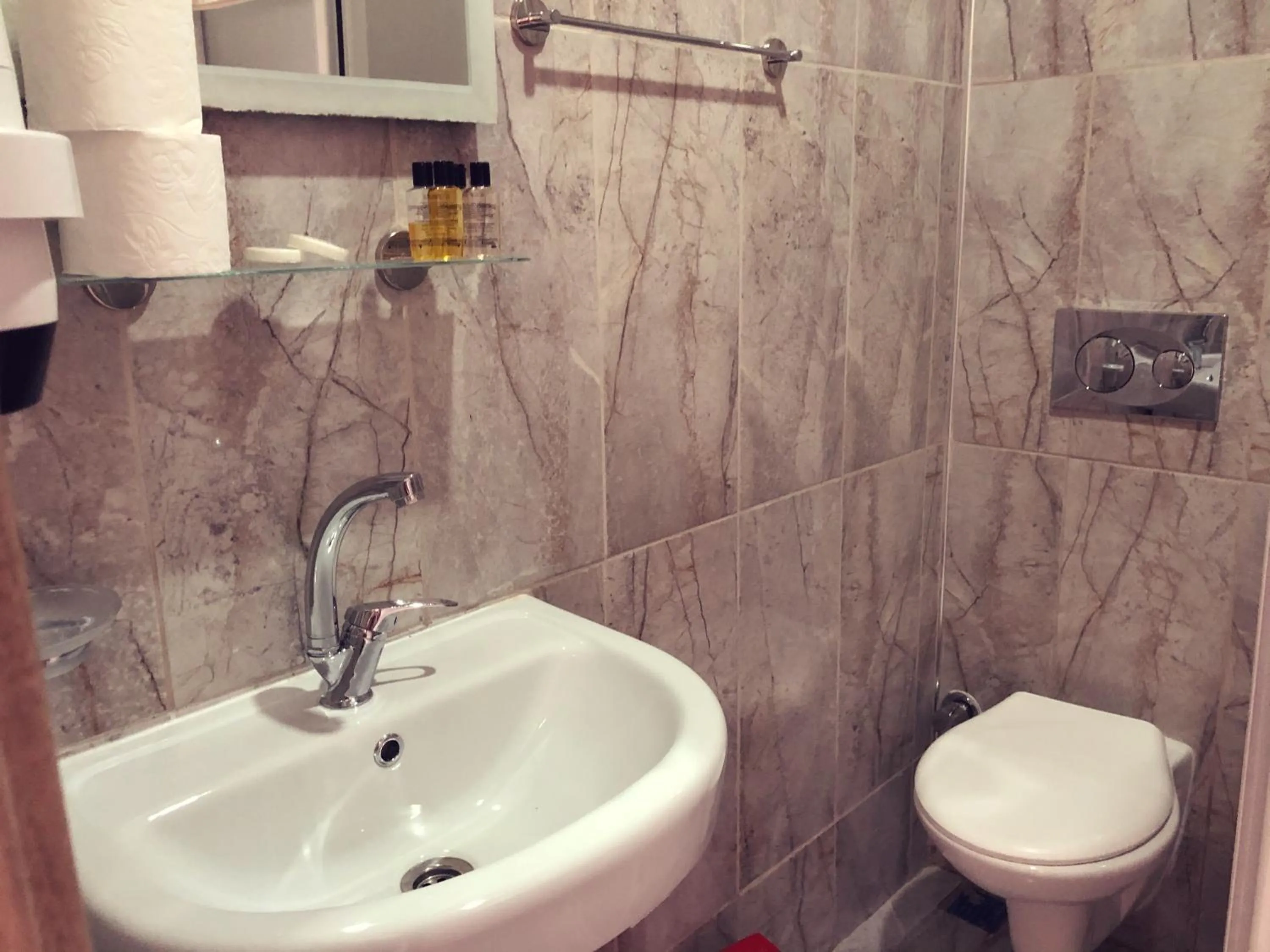 Bathroom in Dove Apart Hotel