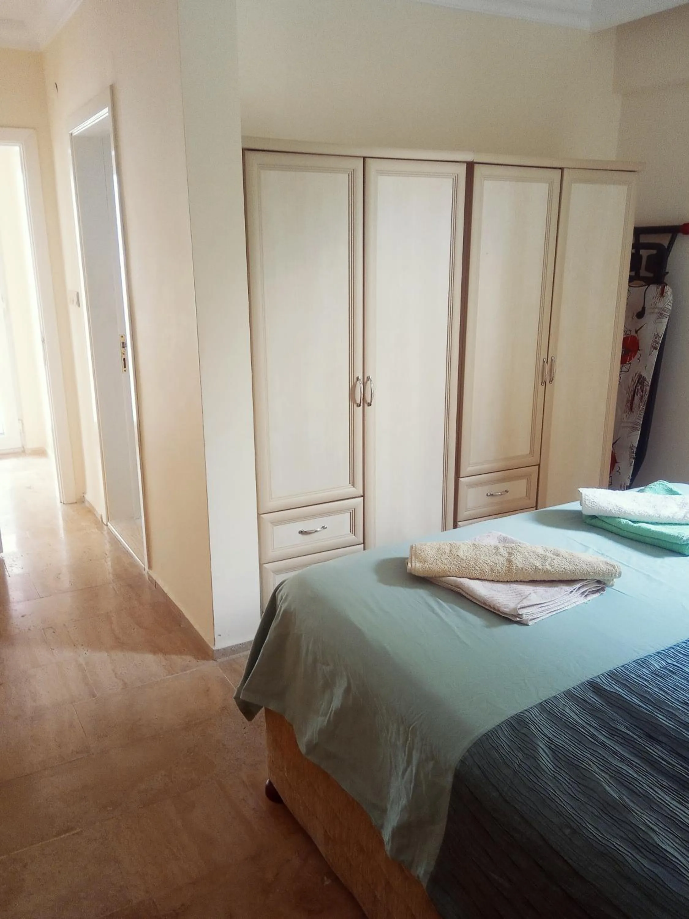 Bedroom, Bed in Dove Apart Hotel