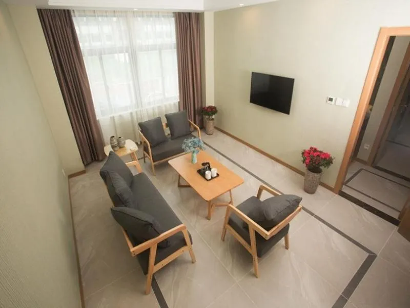 Shell Changzhou Yangrong City Hotel