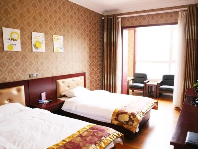 Shell Jinzhong Pingyao Ancient City East Gate Hotel