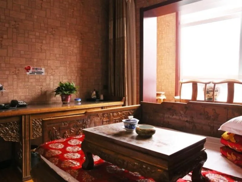 Shell Jinzhong Pingyao Ancient City East Gate Hotel