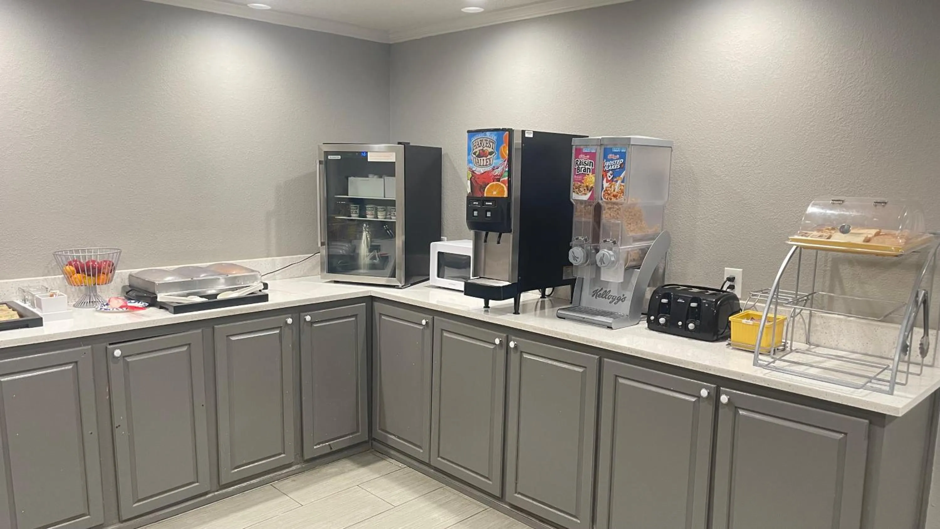 Homegate Inn And Suites