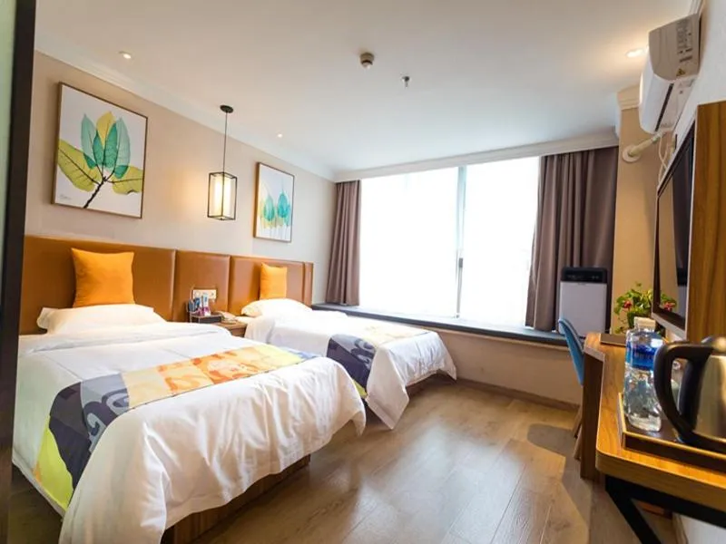 Bed in Shell Zhengzhou Zhongyuan Fota Hotel