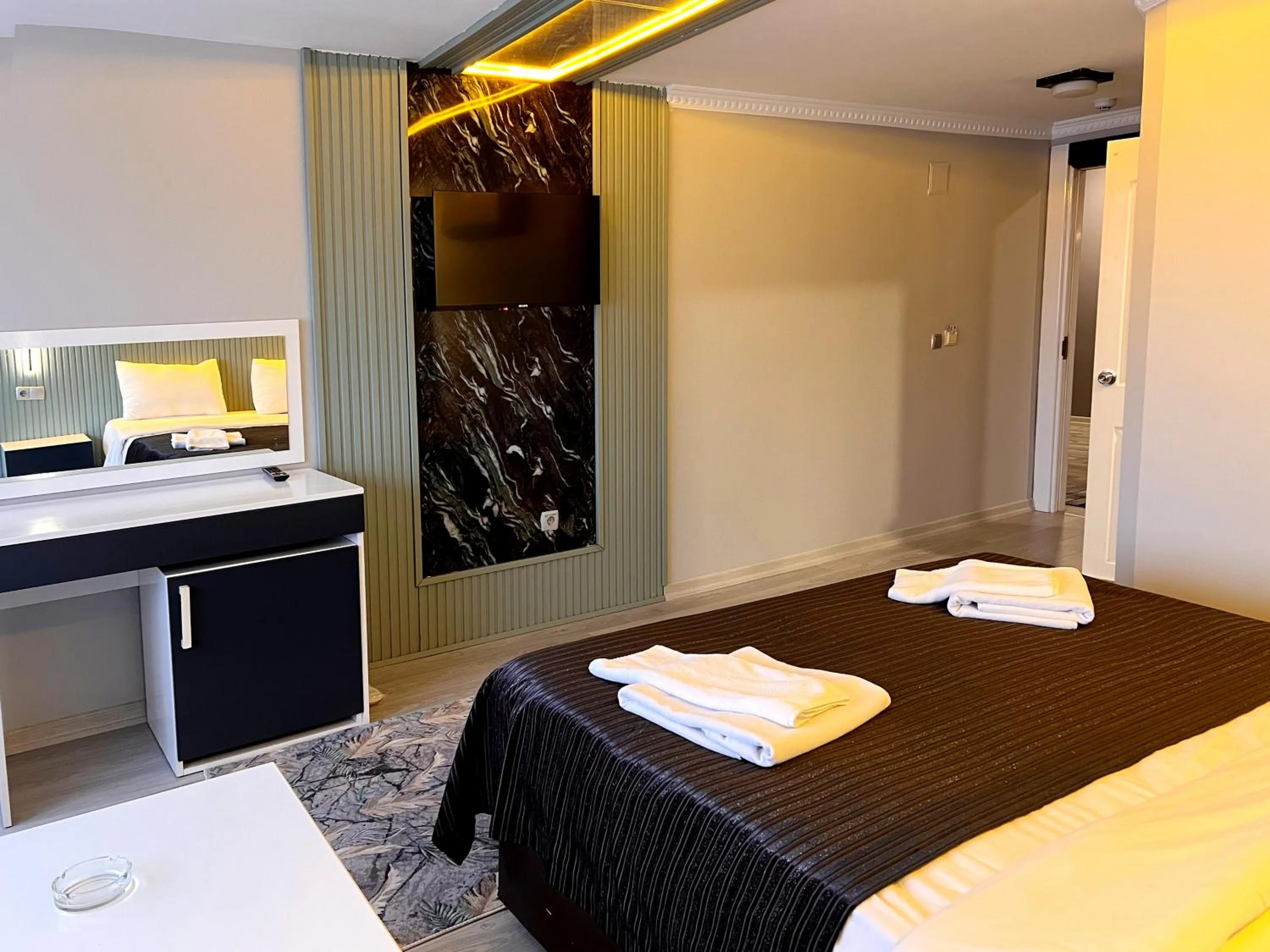 Bed in Comfort Downtown Istanbul