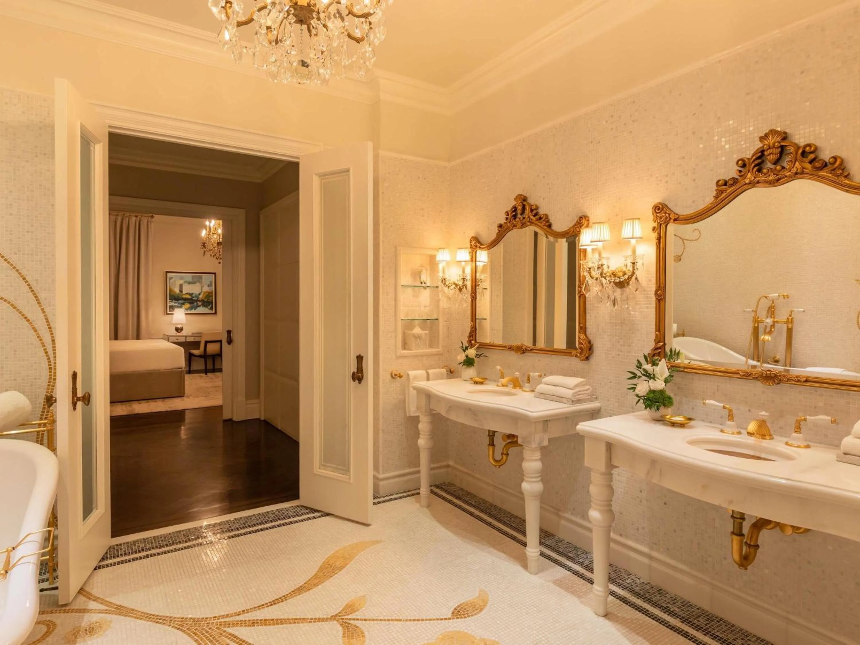 Bedroom in The Plaza