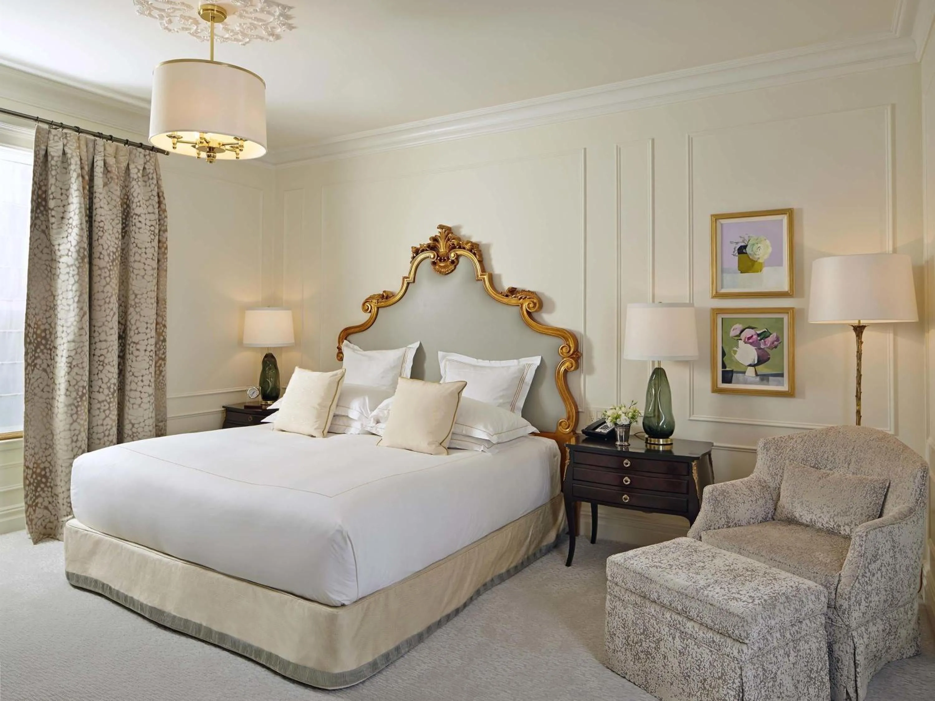 Bedroom, Bed in The Plaza