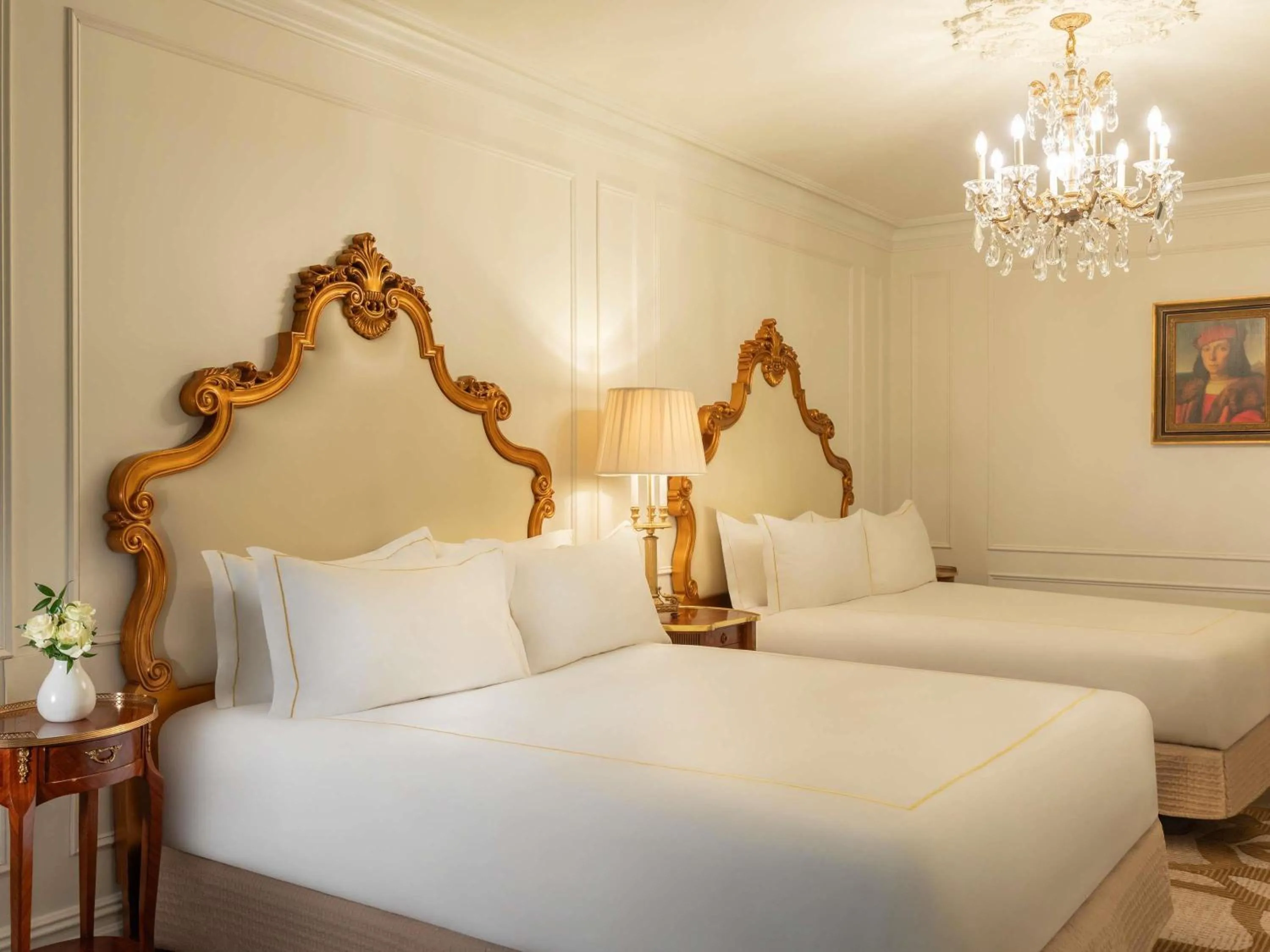 Bedroom, Bed in The Plaza