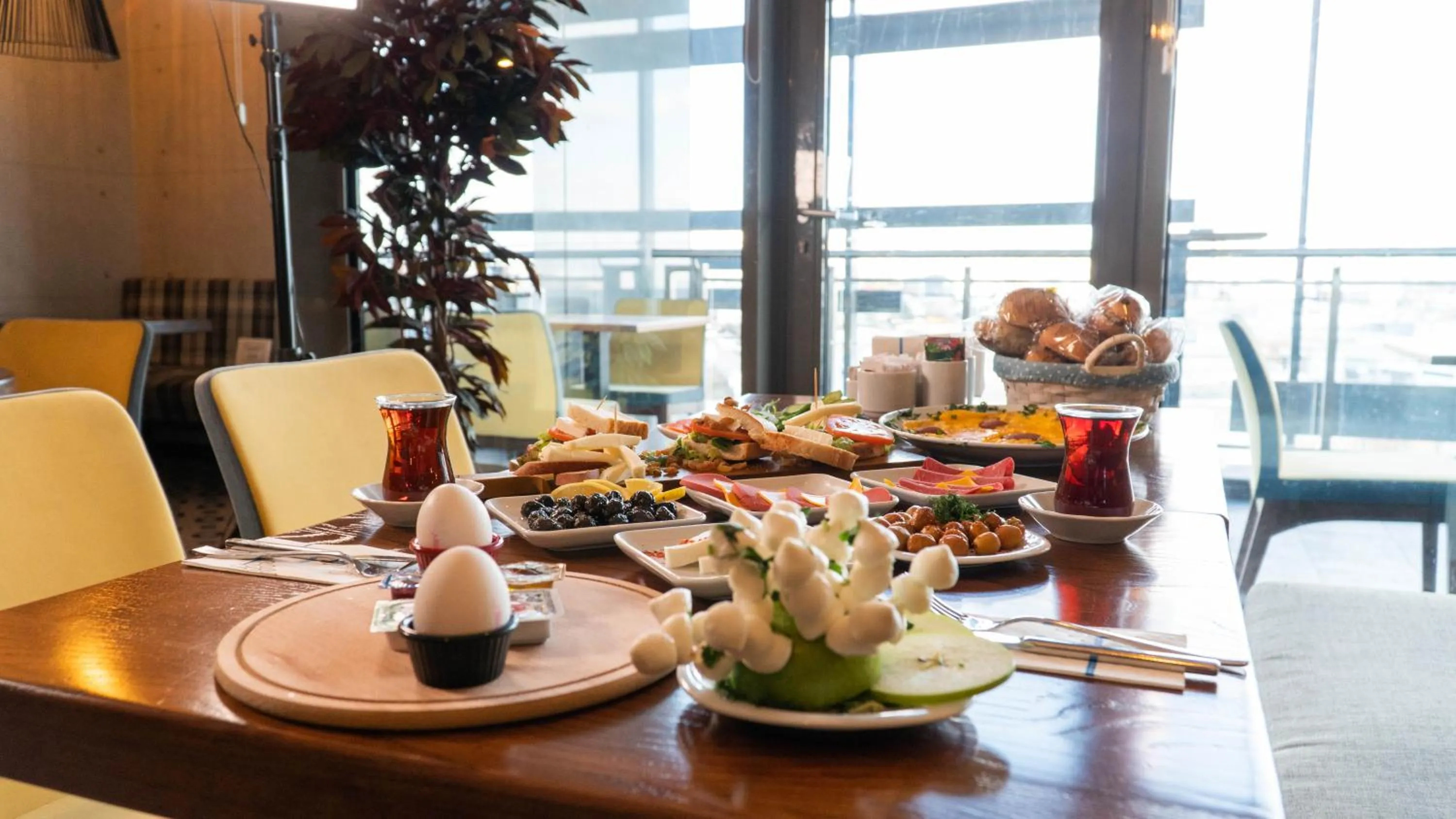 Breakfast in Ostimpark Business Hotel