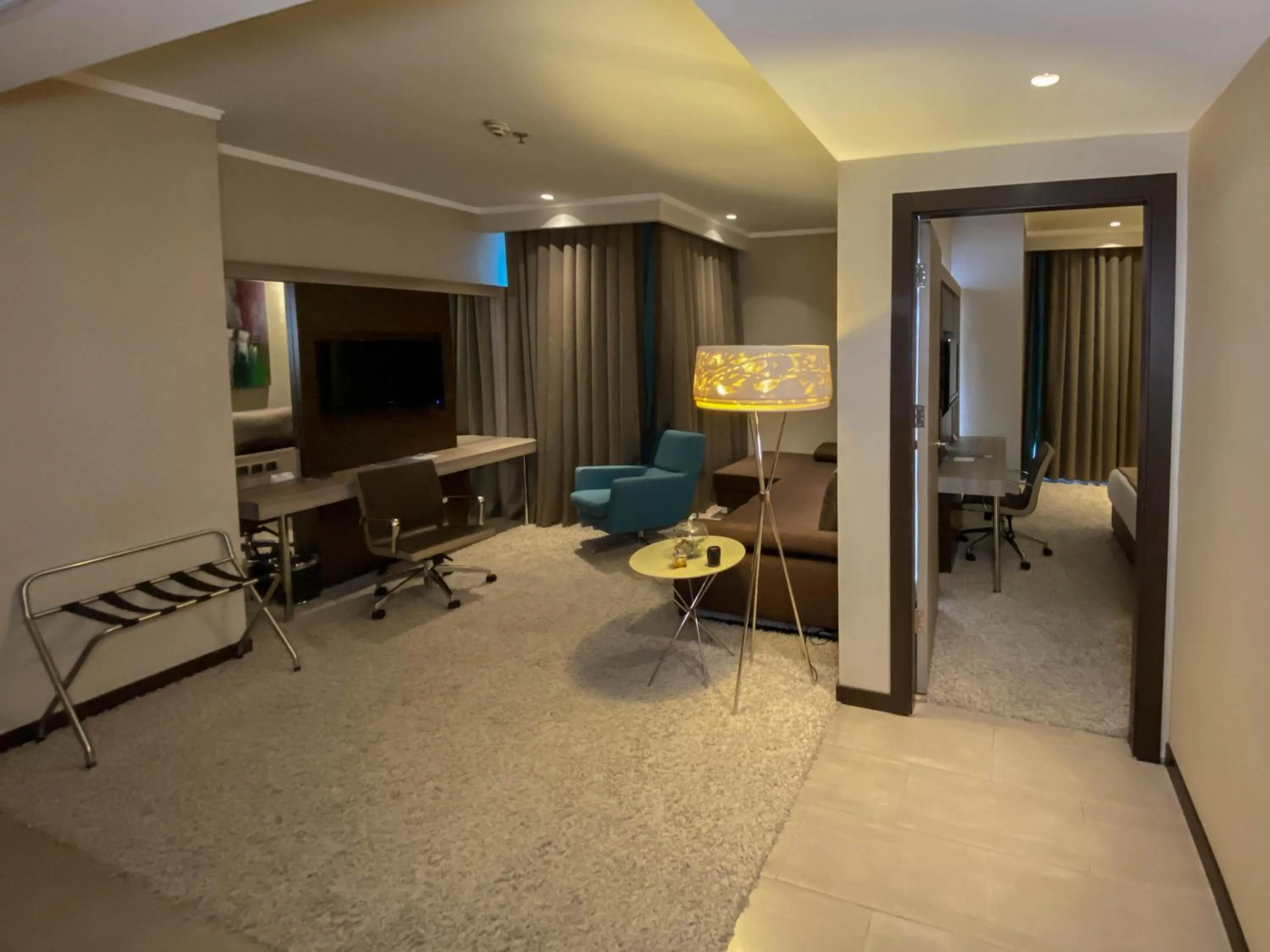 Living room in Ostimpark Business Hotel