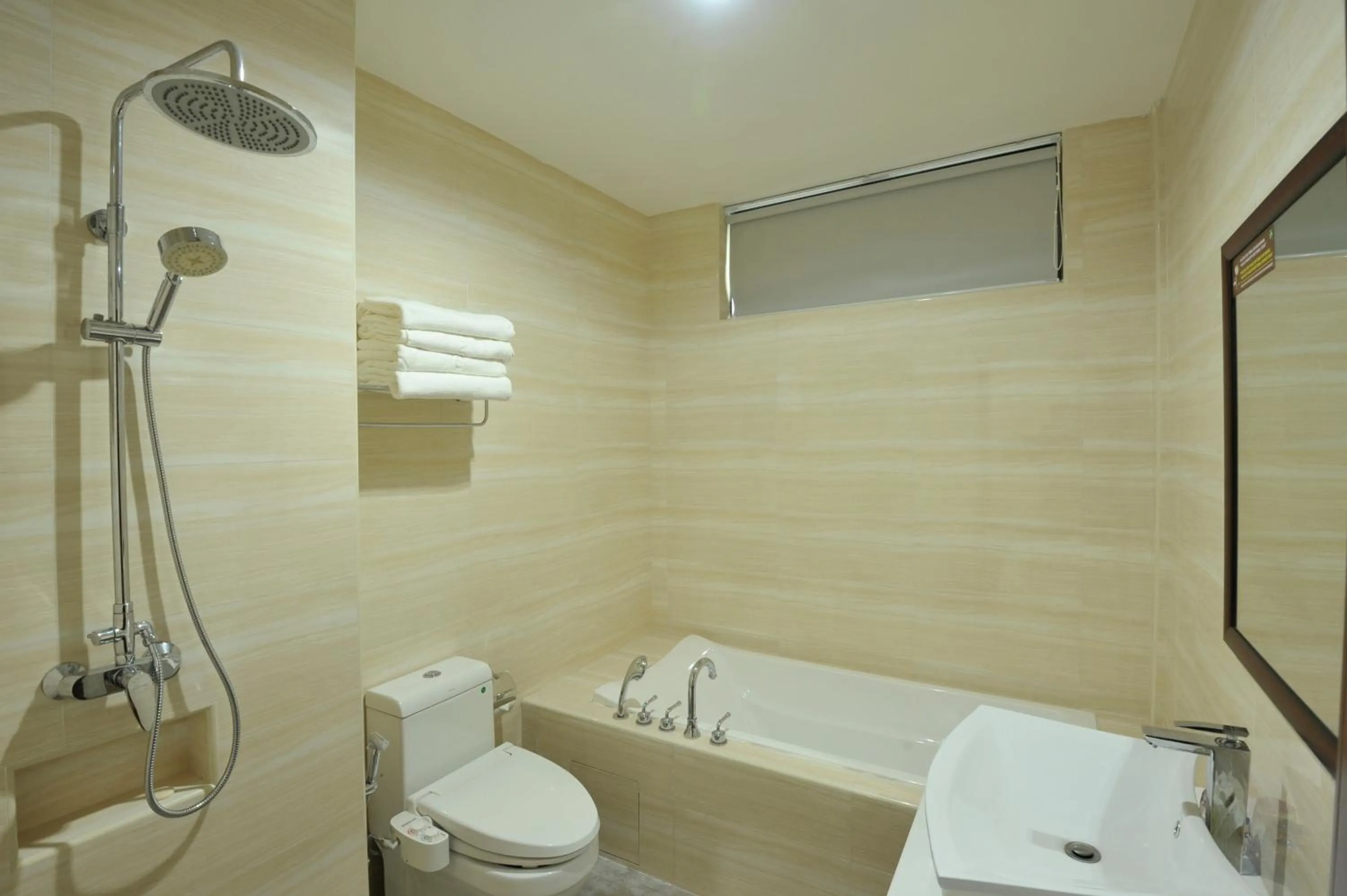 Shower in Hallmark Regency Hotel - Johor Bahru