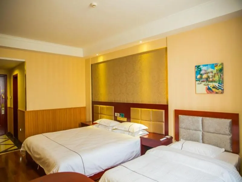Bed in GreenTree Inn Jiayuguan Xinhua South Road Express Hotel