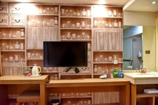 Gme Xi'an City Chang'an District Fengqiyuan Subway Station Hotel