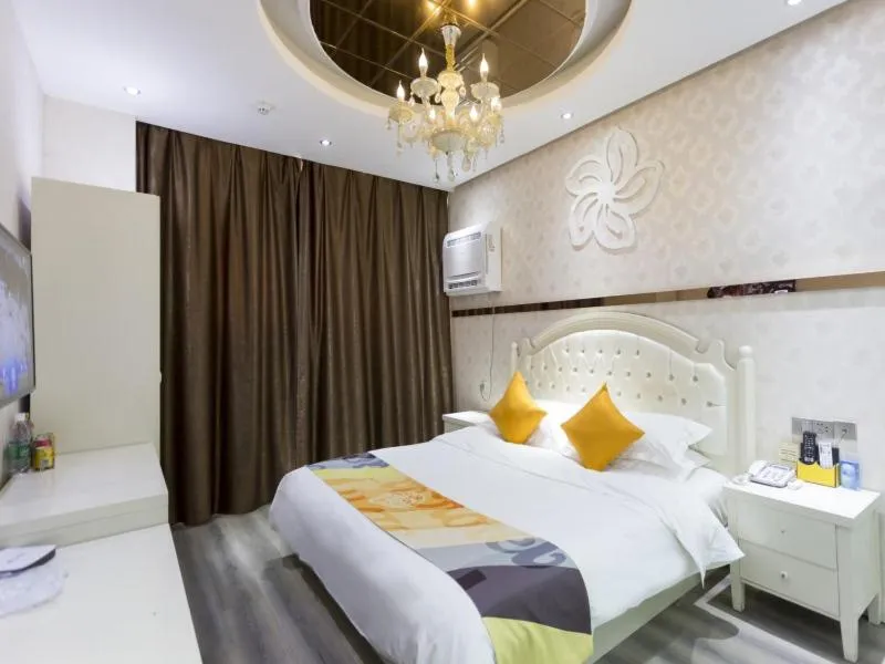 Shell Kaifeng Xiangfu District Bus Station Hotel