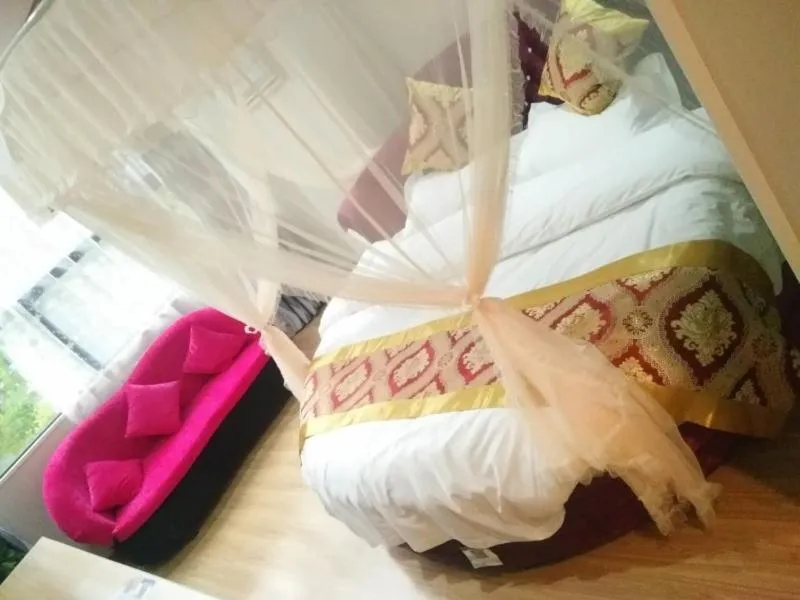 Bed in Shell Chongqing Chengkou County Passenger Transport Center Hotel