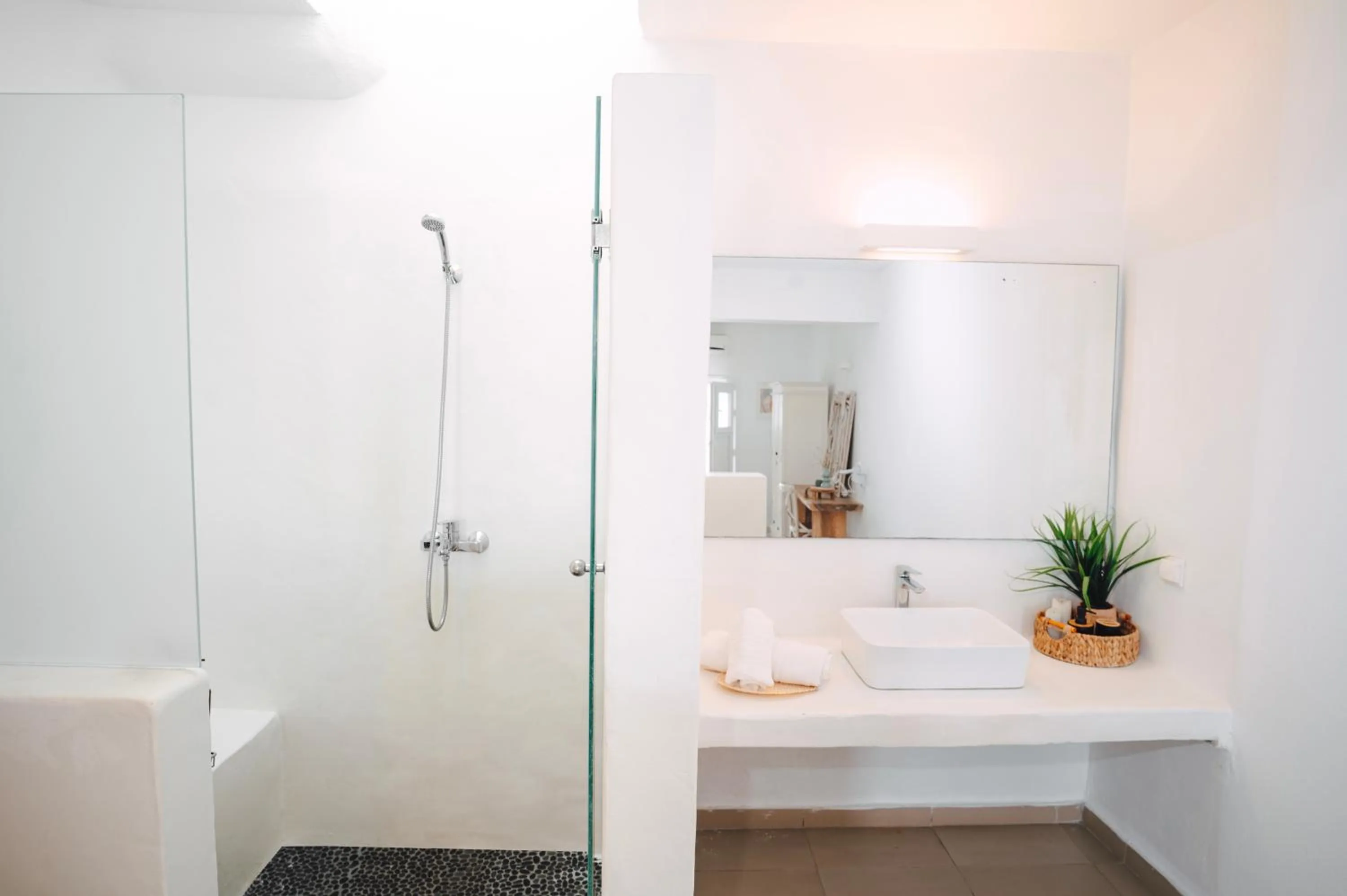 With-inn Mykonos Suites